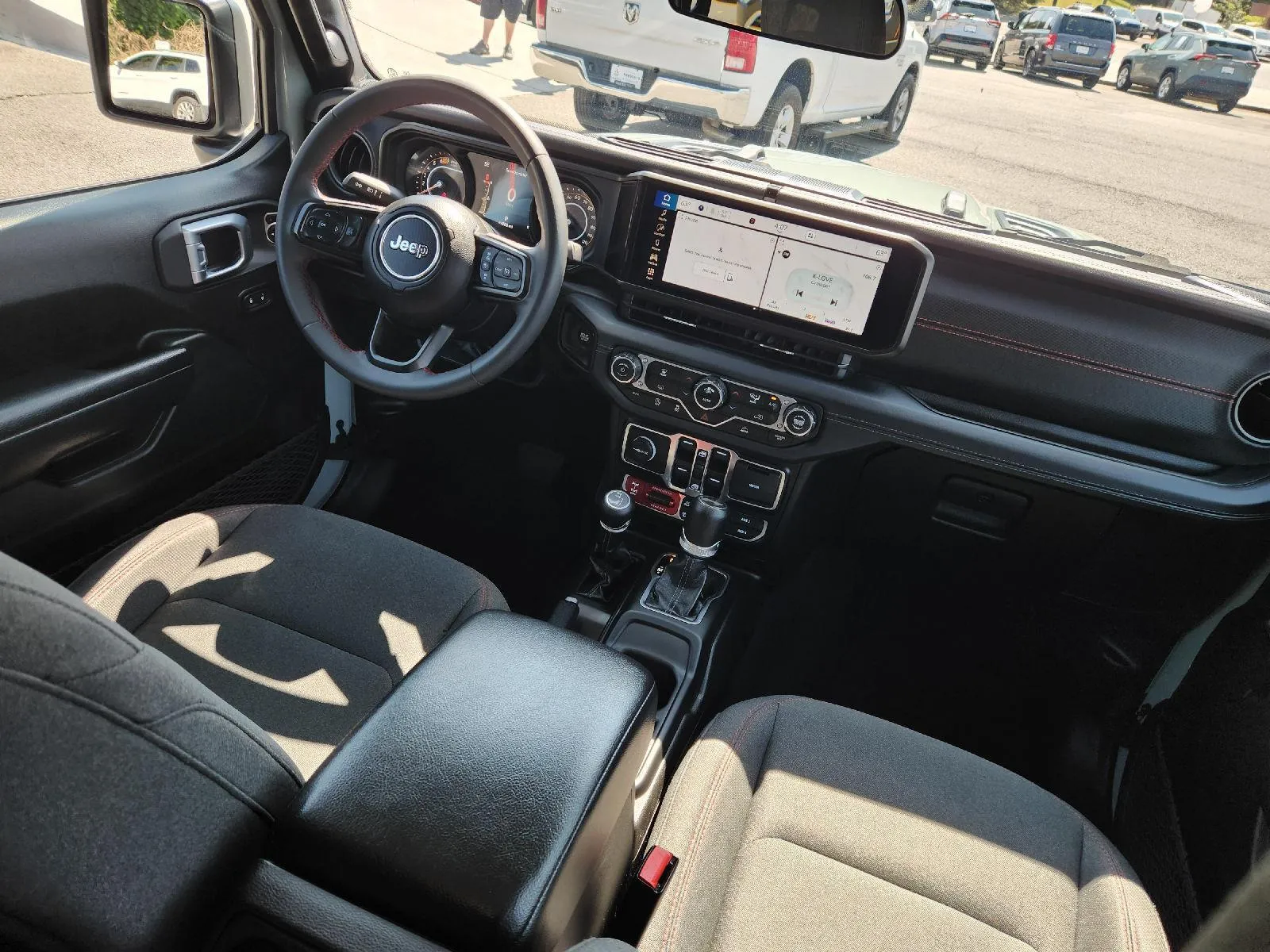 2024 Jeep Wrangler 4-Door Rubicon - Photo 31