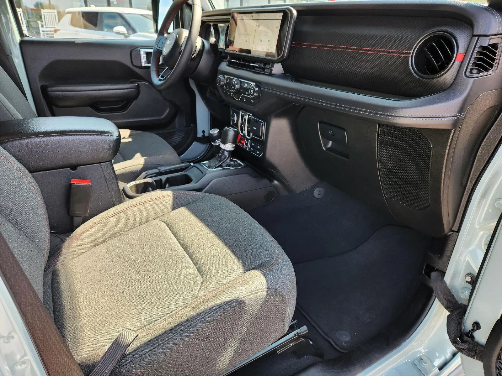 2024 Jeep Wrangler 4-Door Rubicon - Photo 34
