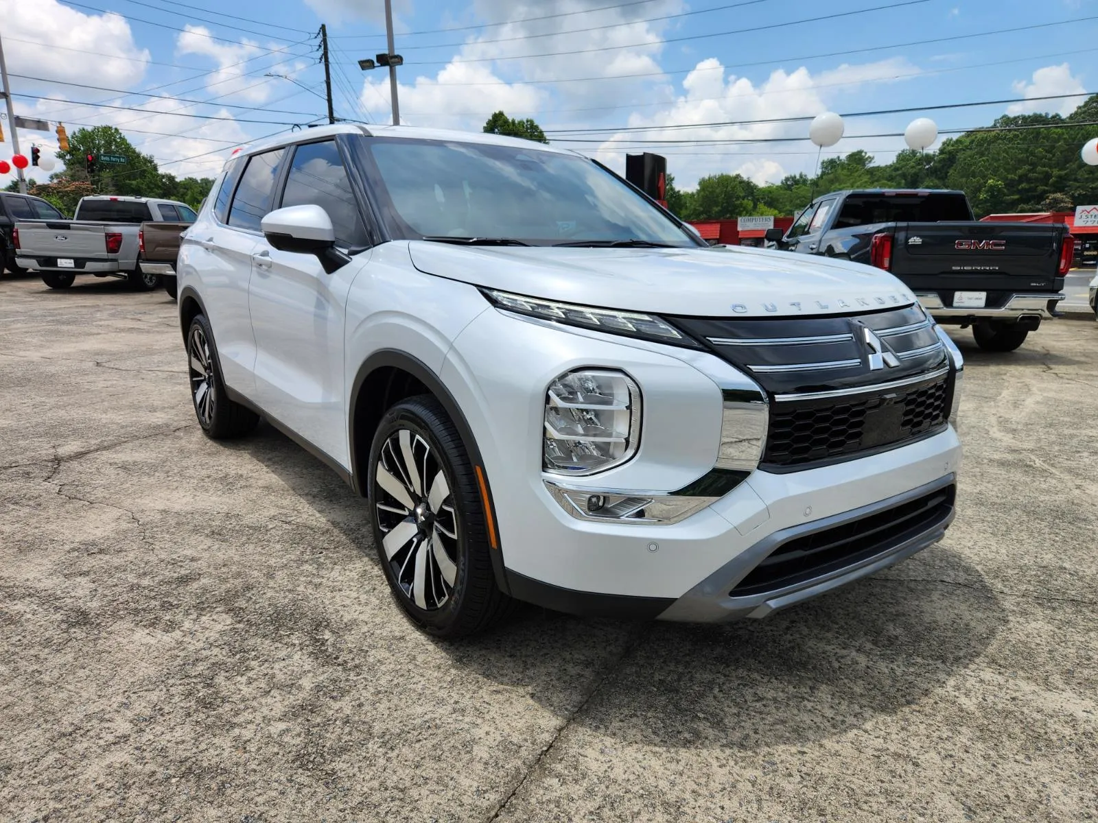 White 2025 Mitsubishi Outlander SE for sale in Canton, GA