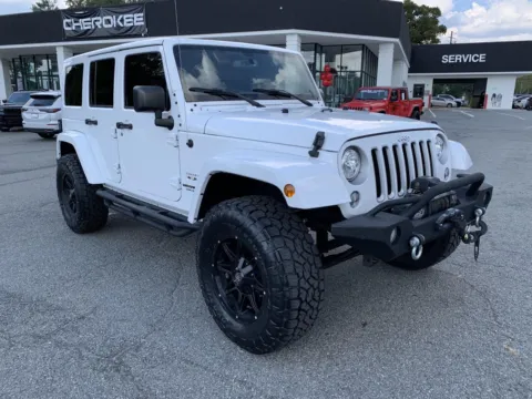 White 2017 Jeep Wrangler Unlimited Sahara for sale in Canton, GA