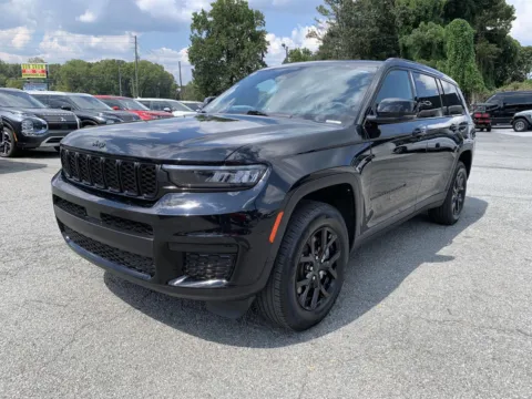 More photos of 2024 Jeep Grand Cherokee L Altitude at Cherokee Mitsubishi, GA