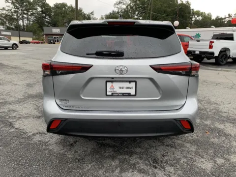 Another view of 2024 Toyota Highlander LE for sale in Canton, GA at Cherokee Mitsubishi