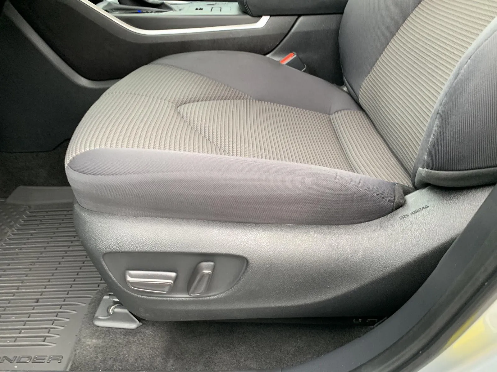 2024 Toyota Highlander XLE - Photo 13