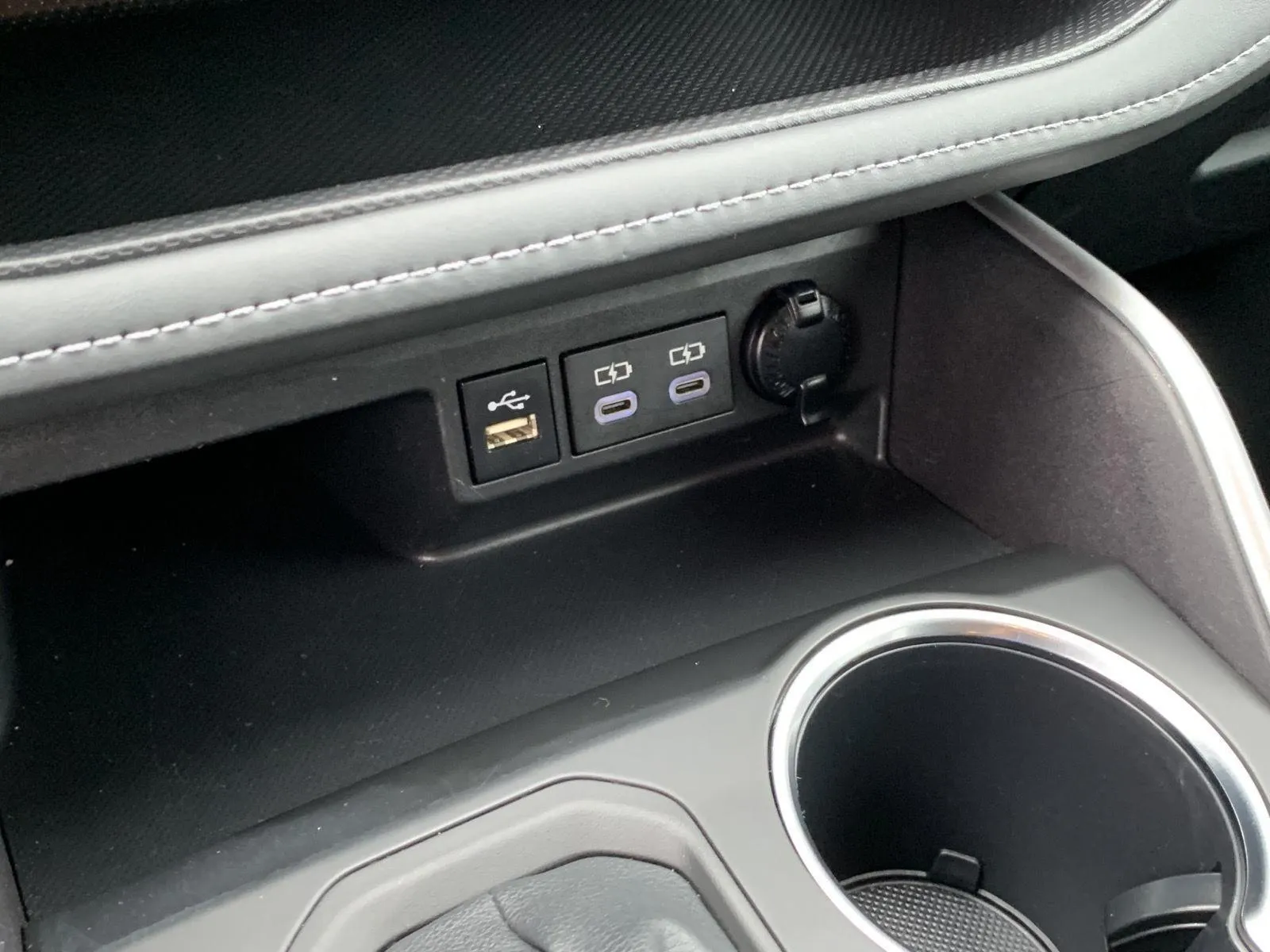 2024 Toyota Highlander XLE - Photo 22