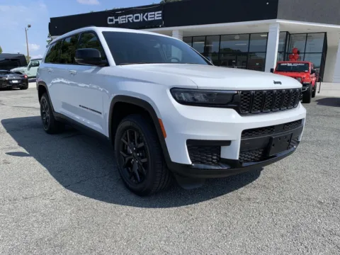 White 2024 Jeep Grand Cherokee L Altitude for sale in Canton, GA