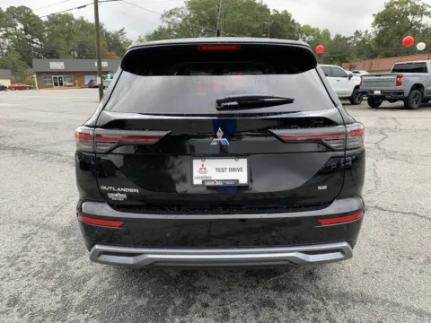 Another view of 2025 Mitsubishi Outlander SE for sale in Canton, GA at Cherokee Mitsubishi