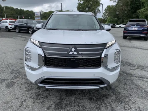 Another view of 2025 Mitsubishi Outlander SEL for sale in Canton, GA at Cherokee Mitsubishi