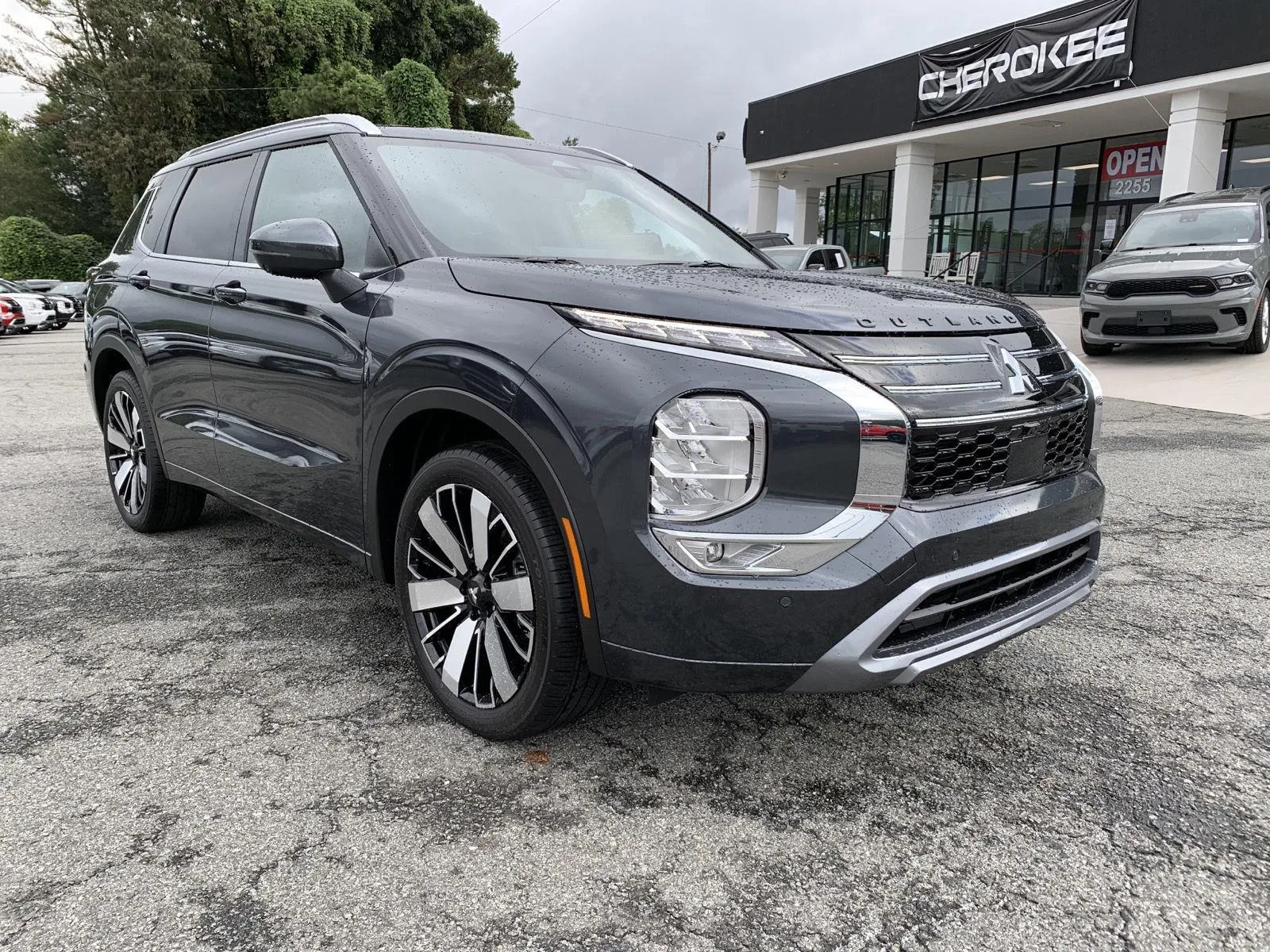 Gray 2025 Mitsubishi Outlander SEL for sale in Canton, GA