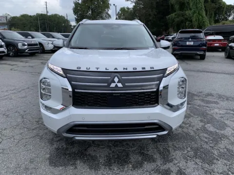 More photos of 2025 Mitsubishi Outlander SEL at Cherokee Mitsubishi, GA