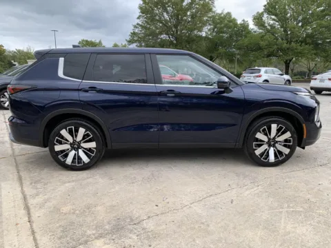Photos of 2025 Mitsubishi Outlander SE for sale in Canton, GA at Cherokee Mitsubishi