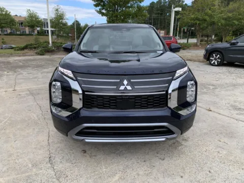 Another view of 2025 Mitsubishi Outlander SE for sale in Canton, GA at Cherokee Mitsubishi