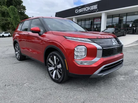 Red 2025 Mitsubishi Outlander SE for sale in Canton, GA
