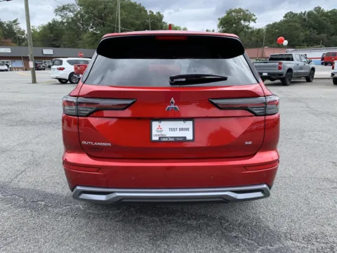 More photos of 2025 Mitsubishi Outlander SE at Cherokee Mitsubishi, GA