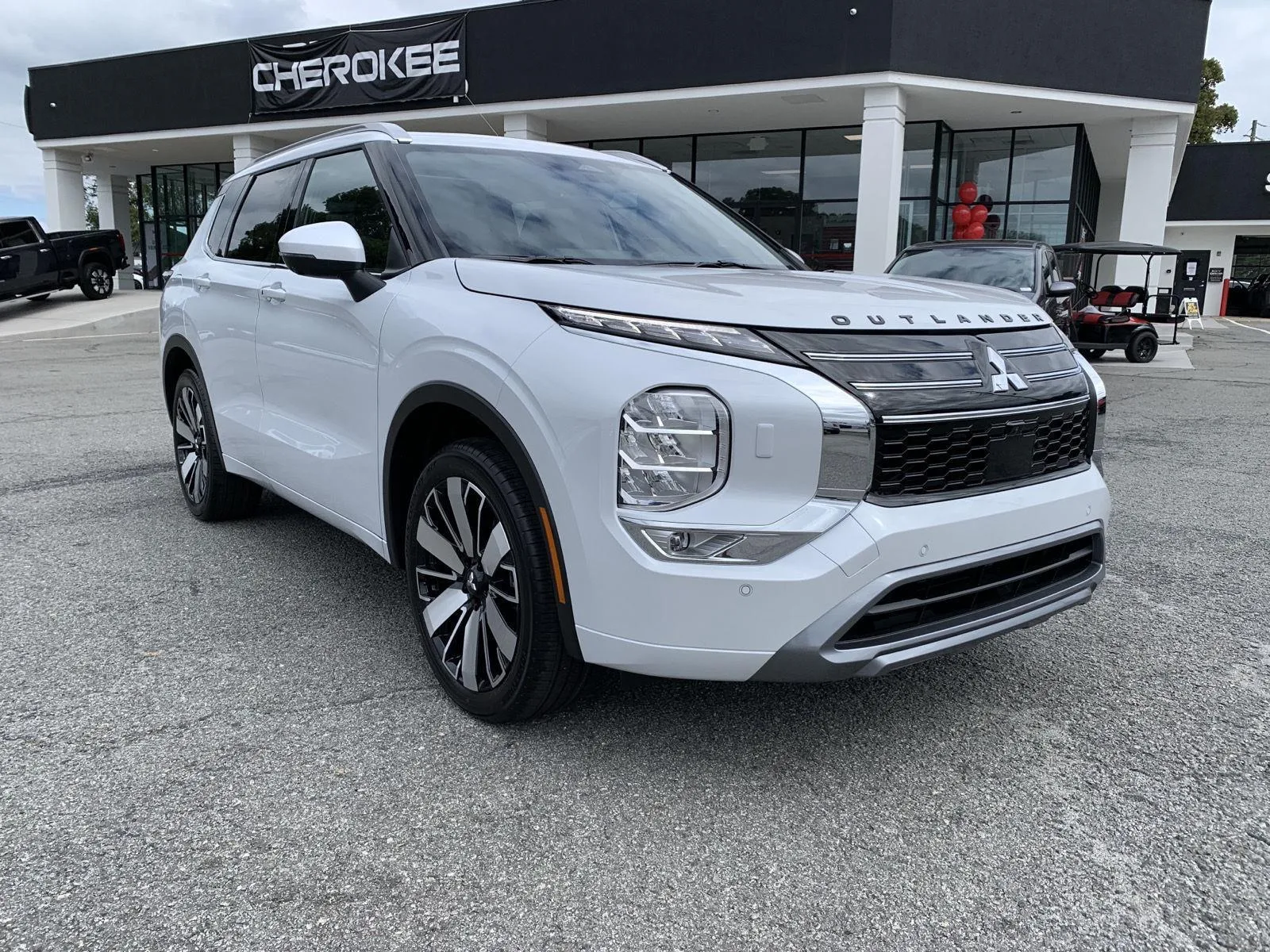 White 2025 Mitsubishi Outlander SEL for sale in Canton, GA
