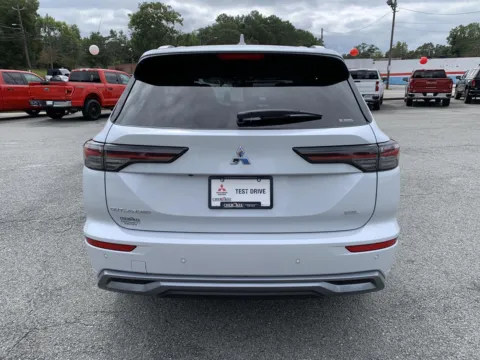 Another view of 2025 Mitsubishi Outlander SEL for sale in Canton, GA at Cherokee Mitsubishi