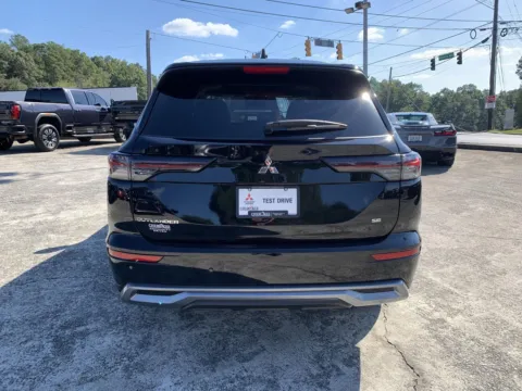 Another view of 2025 Mitsubishi Outlander SE for sale in Canton, GA at Cherokee Mitsubishi