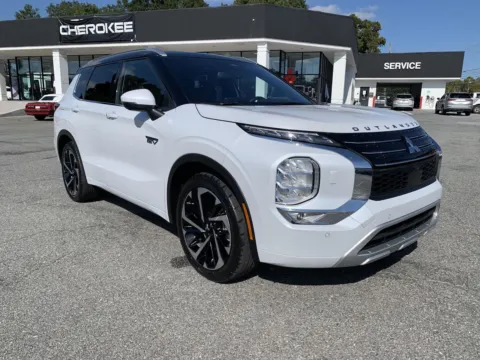 White 2023 Mitsubishi Outlander PHEV SEL for sale in Canton, GA