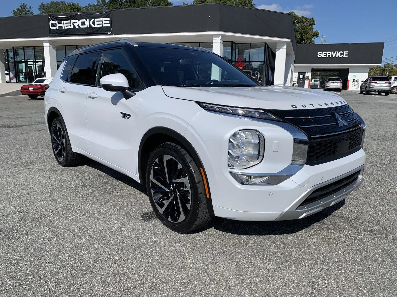 White 2023 Mitsubishi Outlander PHEV SEL for sale in Canton, GA