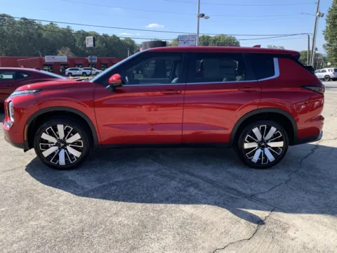 More photos of 2025 Mitsubishi Outlander SE at Cherokee Mitsubishi, GA