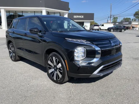Black 2025 Mitsubishi Outlander SE for sale in Canton, GA