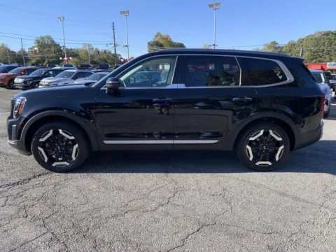 More photos of 2020 Kia Telluride S at Cherokee Mitsubishi, GA
