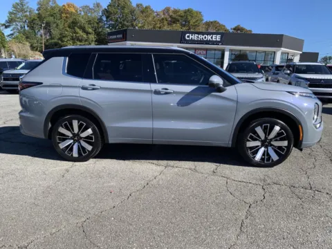 Photos of 2025 Mitsubishi Outlander SEL for sale in Canton, GA at Cherokee Mitsubishi