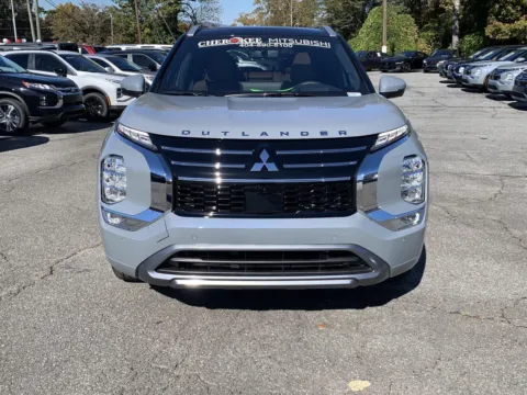 More photos of 2025 Mitsubishi Outlander SEL at Cherokee Mitsubishi, GA