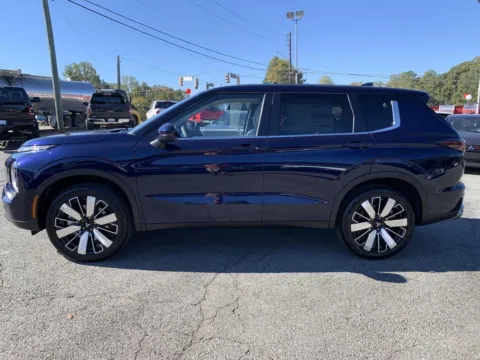 More photos of 2025 Mitsubishi Outlander SE at Cherokee Mitsubishi, GA