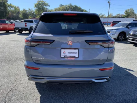 Another view of 2025 Mitsubishi Outlander SE for sale in Canton, GA at Cherokee Mitsubishi