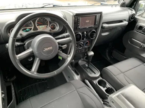 More photos of 2007 Jeep Wrangler Unlimited Rubicon at Cherokee Mitsubishi, GA
