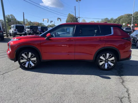 Photos of 2025 Mitsubishi Outlander SE for sale in Canton, GA at Cherokee Mitsubishi