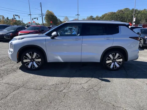 Photos of 2025 Mitsubishi Outlander SEL for sale in Canton, GA at Cherokee Mitsubishi