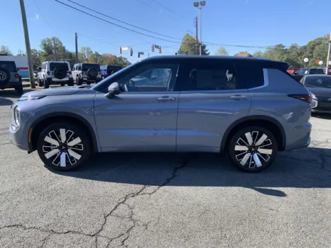 More photos of 2025 Mitsubishi Outlander SEL at Cherokee Mitsubishi, GA