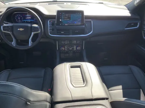 More photos of 2022 Chevrolet Suburban Premier at Cherokee Mitsubishi, GA