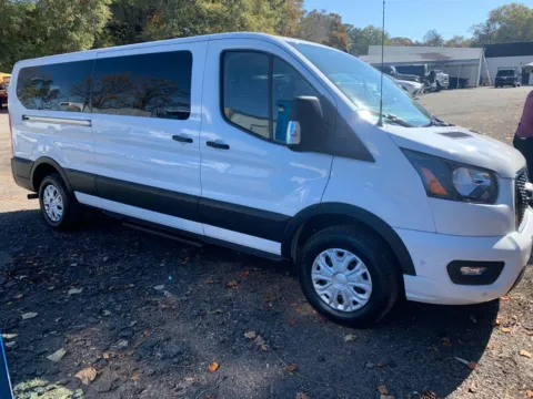 White 2023 FORD TRANSIT PASSENGER WAGON T-350 148 LOW ROOF XL RW for sale in Canton, GA