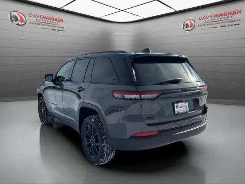 Another view of 2025 Jeep Grand Cherokee Limited for sale in Jamestown, NY at Dave Warren Chrysler Dodge Jeep Ram