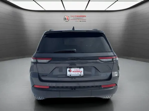 More photos of 2025 Jeep Grand Cherokee Limited at Dave Warren Chrysler Dodge Jeep Ram, NY
