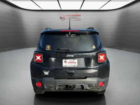 More photos of 2019 Jeep Renegade Latitude at Dave Warren Chrysler Dodge Jeep Ram, NY