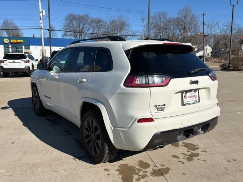 More photos of 2019 Jeep Cherokee High Altitude at Dave Warren Chrysler Dodge Jeep Ram, NY