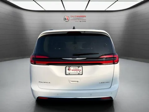 More photos of 2023 CHRYSLER PACIFICA LIMITE Limited at Dave Warren Chrysler Dodge Jeep Ram, NY