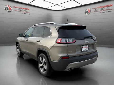 Another view of 2019 Jeep Cherokee Limited for sale in Jamestown, NY at Dave Warren Chrysler Dodge Jeep Ram