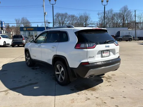 More photos of 2021 JEEP CHEROKEE LIMITE Limited at Dave Warren Chrysler Dodge Jeep Ram, NY