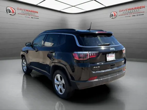 More photos of 2017 Jeep Compass Latitude at Dave Warren Chrysler Dodge Jeep Ram, NY