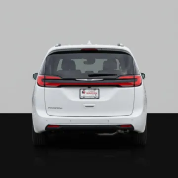 More photos of 2024 Chrysler Pacifica Touring L at Dave Warren Chrysler Dodge Jeep Ram, NY