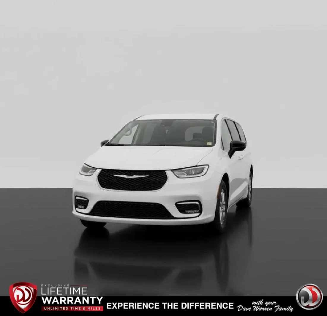 White 2024 Chrysler Pacifica Touring L for sale in Jamestown, NY