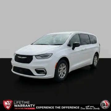 White 2024 Chrysler Pacifica Touring L for sale in Jamestown, NY