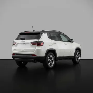 More photos of 2018 Jeep Compass Limited at Dave Warren Chrysler Dodge Jeep Ram, NY