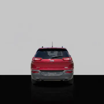 More photos of 2016 Jeep Cherokee Latitude at Dave Warren Chrysler Dodge Jeep Ram, NY