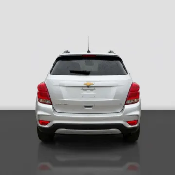 More photos of 2019 Chevrolet Trax LT at Dave Warren Chrysler Dodge Jeep Ram, NY