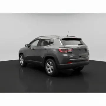 More photos of 2018 Jeep Compass Latitude at Dave Warren Chrysler Dodge Jeep Ram, NY